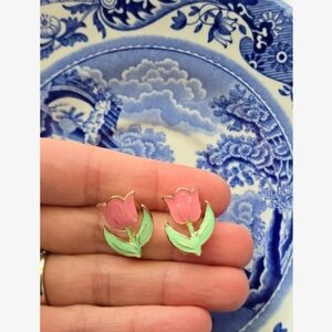 Tulip Earrings